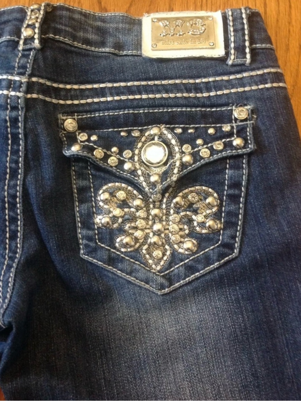 Miss Chic distressed womens denim blue jeans size 1 #42 Made in USA 28 x 31